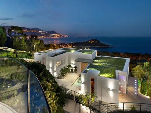 Villa de luxe avec vue mer panoramique à St-Jean-Cap-Ferrat