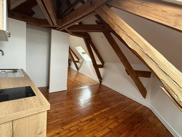 Appartement 1 pièce 27 m² 