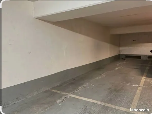 Place de parking 
