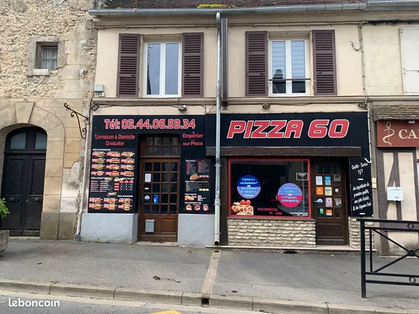 Local commercial 66 m² TRIE CHATEAU 