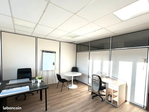 Bureau 23m2 - Lille Jardin des Plantes - Centre d'Affaires 