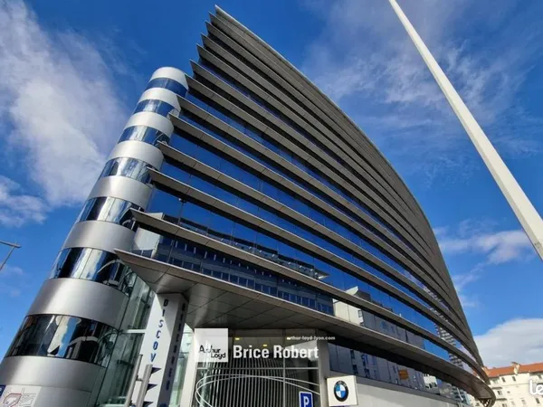 Bureaux 424 m² 