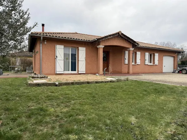 Maison de plain-pied 4 pièces 112 m² 