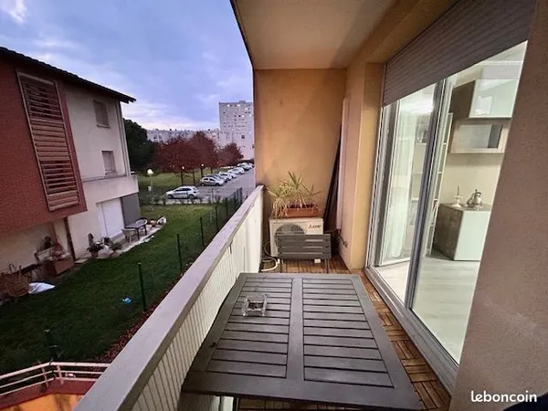 Beau T3 meublé de 71 m² avec parking S/sol et terrasse 