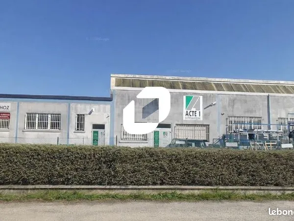 Terrain 3 035 m² Vaux Le Penil 