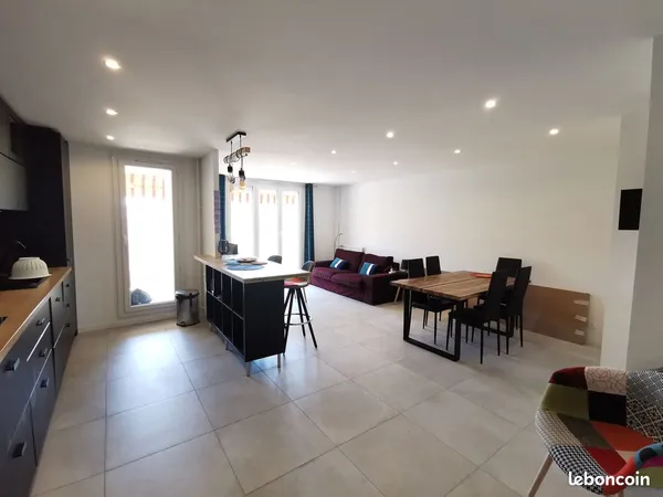 Grande Colocation Palais des Expostions 