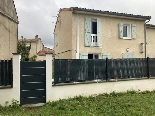 À vendre Maison T4 avec jardin au cur de Sorèze 