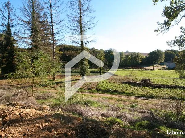 Terrain 30000 m² 