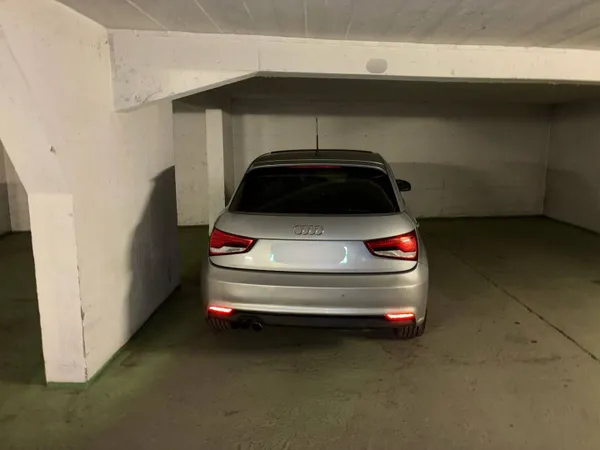 Parking 12 m² 