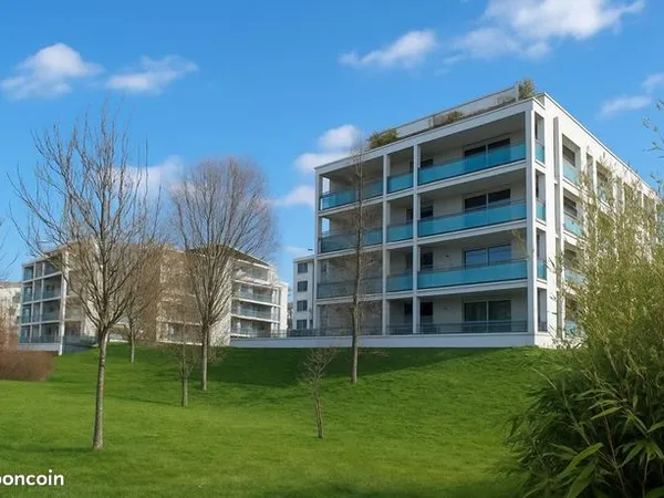 Appartement 4 pièces 81 m² 