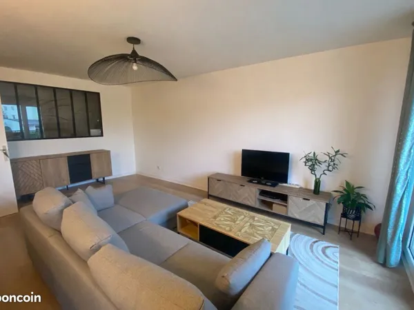 T3 meublé 69 m² avec garage & ascenseur - Clermont-Ferrand centre 