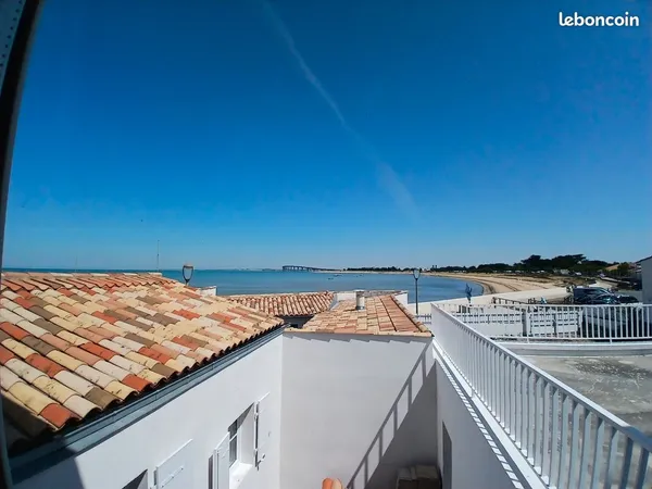 Ile de Ré, rare, F4 terrasse vues s/mer dans toutes les pièces, site classé 