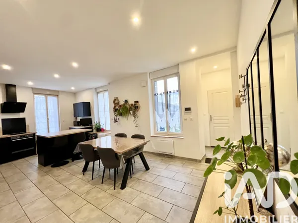Maison 6 pièces 109 m² 