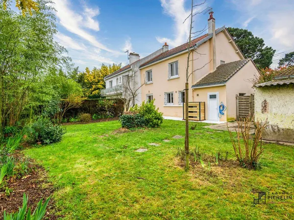 Maison 5 pièces 114 m² 