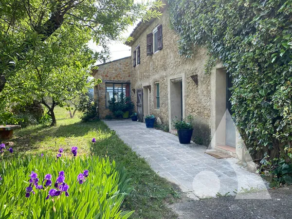 COUP DE C?UR - MAS PROVENÇAL À ENTRECASTEAUX ? 440.000 EUROS 