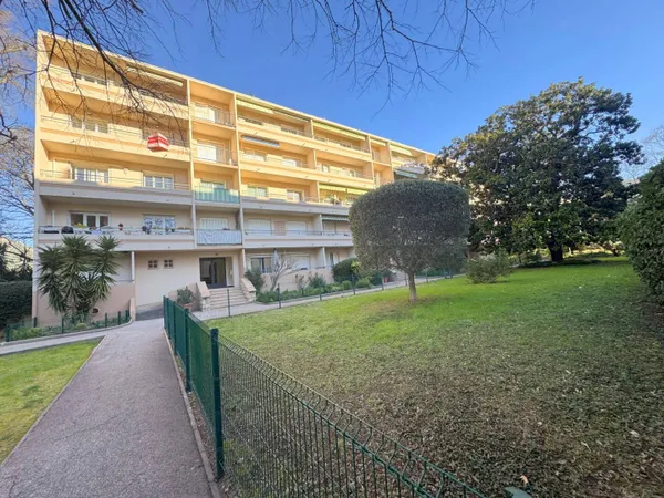 Appartement 3 pièces 66 m² 