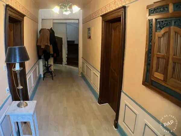 Maison 6 pièces 300 m² 