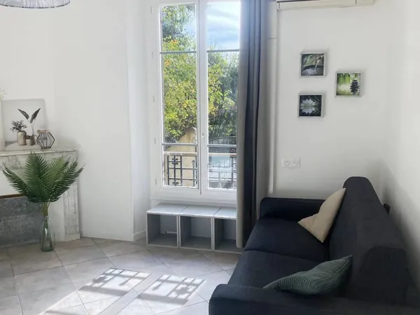 Appartement 1 pièce 27 m² 