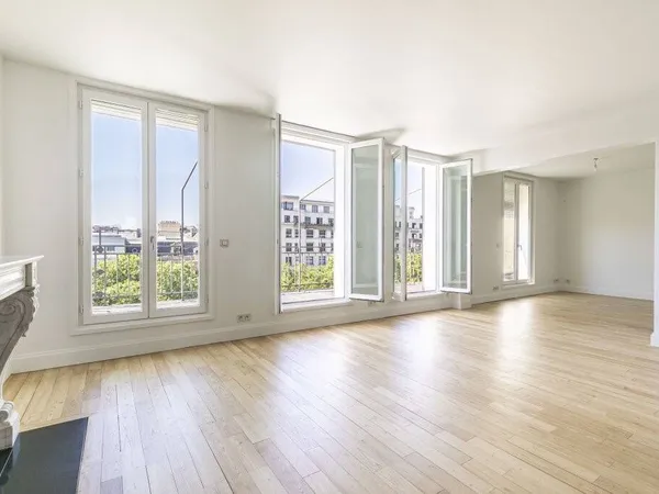 Appartement 5 pièces 145 m² 