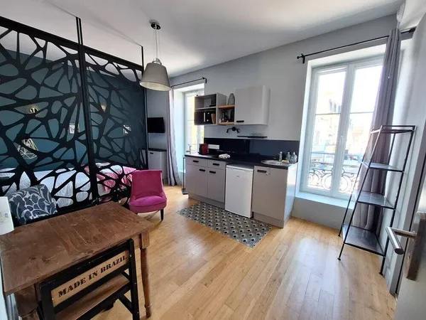 Appartement 1 pièce 18 m² 
