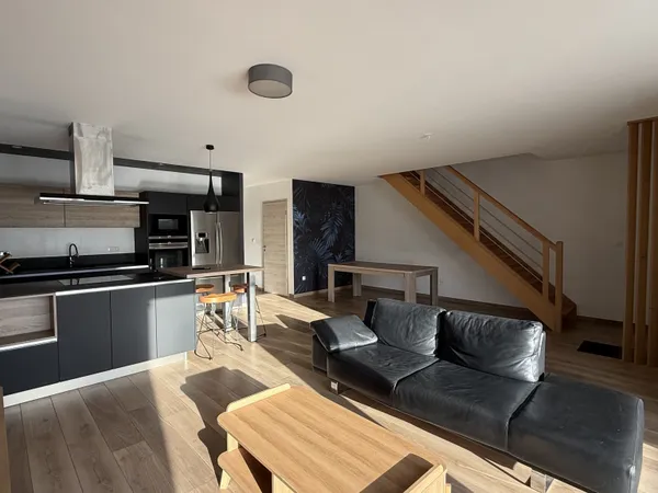 MANOM - LOCATION MEUBLÉ - DUPLEX - 100,65 M2 