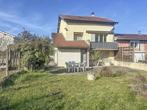 Maison 4 pièces 136 m² 