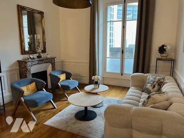 Appartement 4 pièces 84 m² 