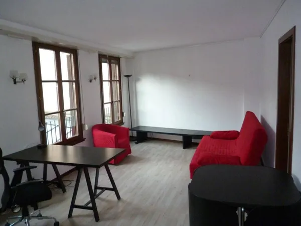 Studio 1 pièce 40 m² 