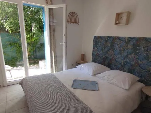 Studio 1 pièce 12 m² 