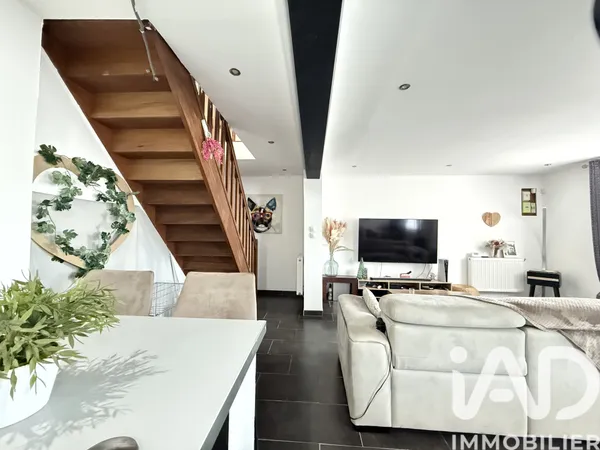 Maison 5 pièces 160 m² 
