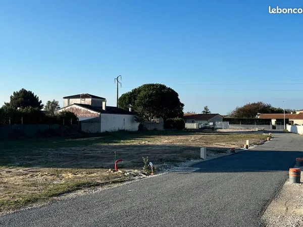 Terrain 300 m² Vaux Sur Mer 