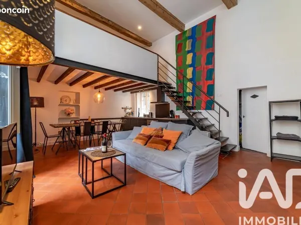 Loft 2 pièces 46 m² 