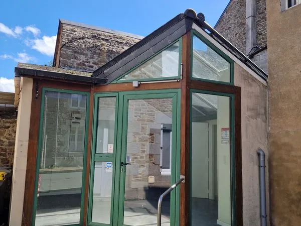 À LOUER - Local Commercial 45 m² - Idéal Profession Médicale - Accès PMR 
