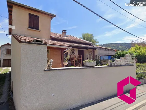 Maison 5 pièces 104 m² 