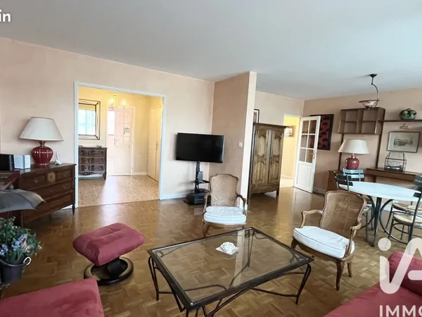 Appartement 6 pièces 105 m² 