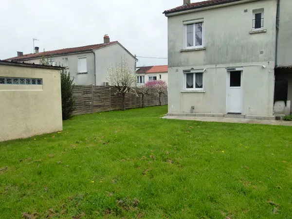 Maison Varennes ! proche du village de Lalinde 