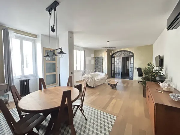 Appartement 4 pièces 113 m² 