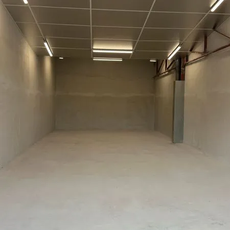 Cellule commerciale 94m2 