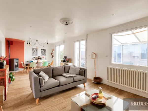 A VENDRE - TRÉGUEUX- Maison rénovée - 3 chambres - proximité du centre. 
