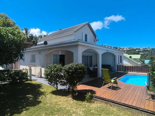 Villa F5 a bois de nèfles st Paul 