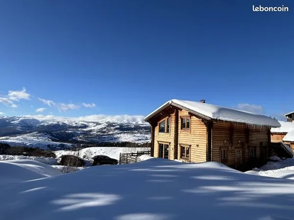 Maison 7 pièces 141 m² 