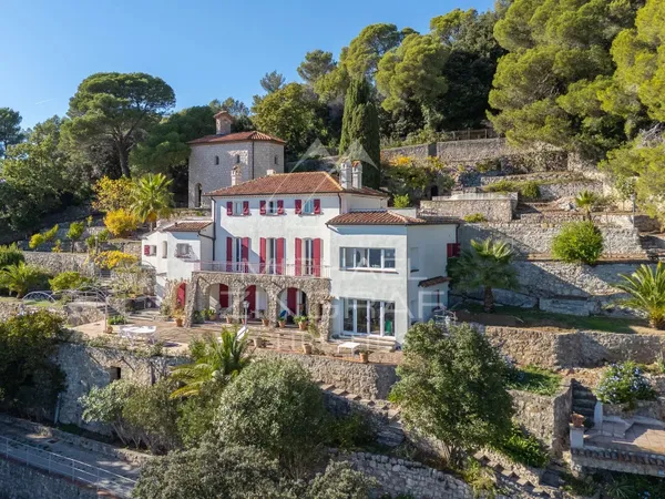 Propriété de charme avec vue mer panoramique 