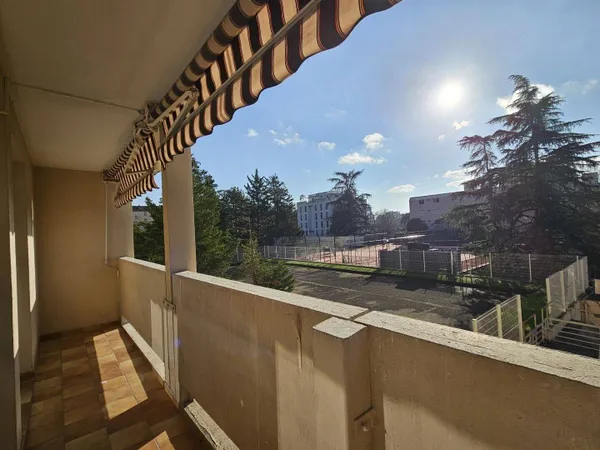 Appartement 3 pièces 59 m² 