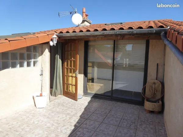 Maison de bourg avec terrasse 