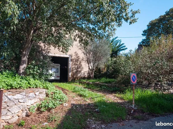 Grange 1 pièce 270 m² 
