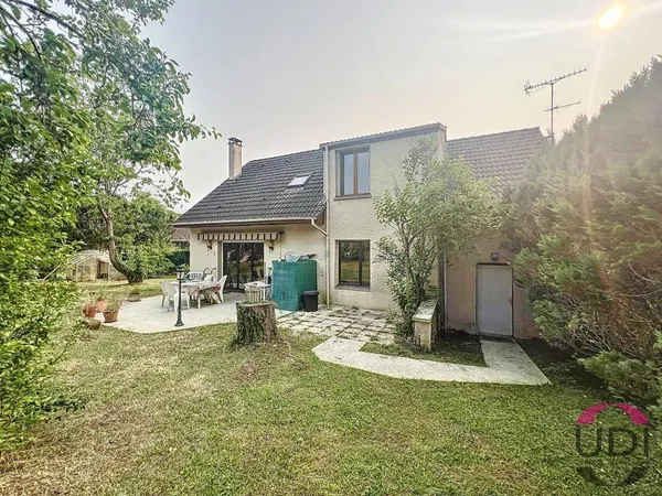 Maison 5 pièces 105 m² 