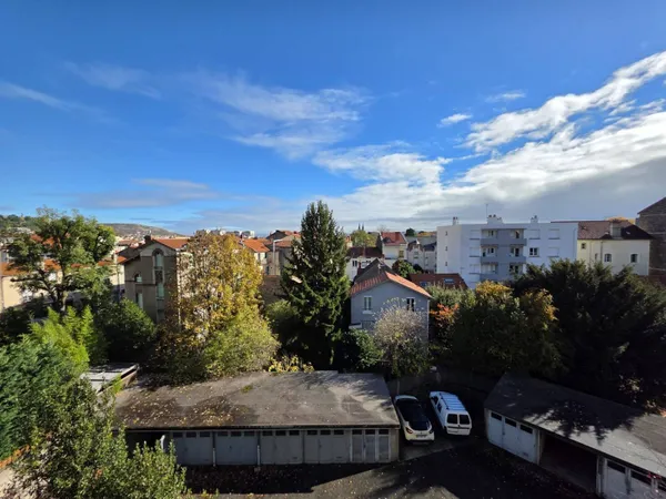 Appartement 3 pièces 61 m² 