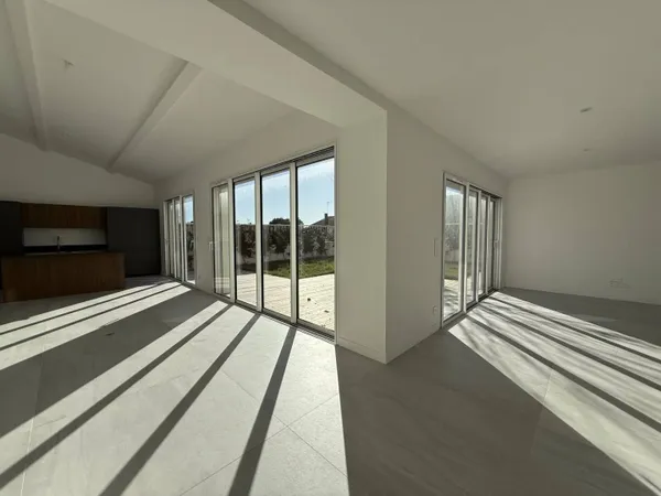 Maison 6 pièces 153 m² 