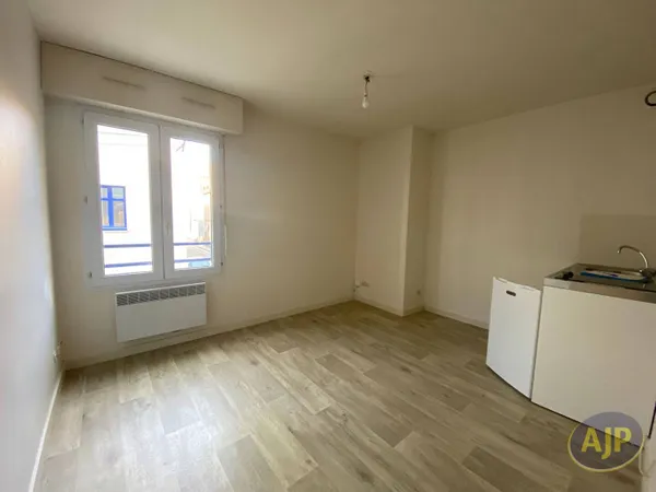 Appartement 1 pièce 17 m² 