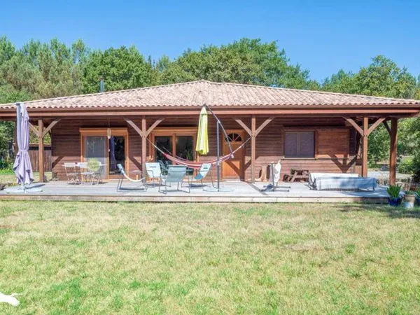 Maison de 5 pièces principales 